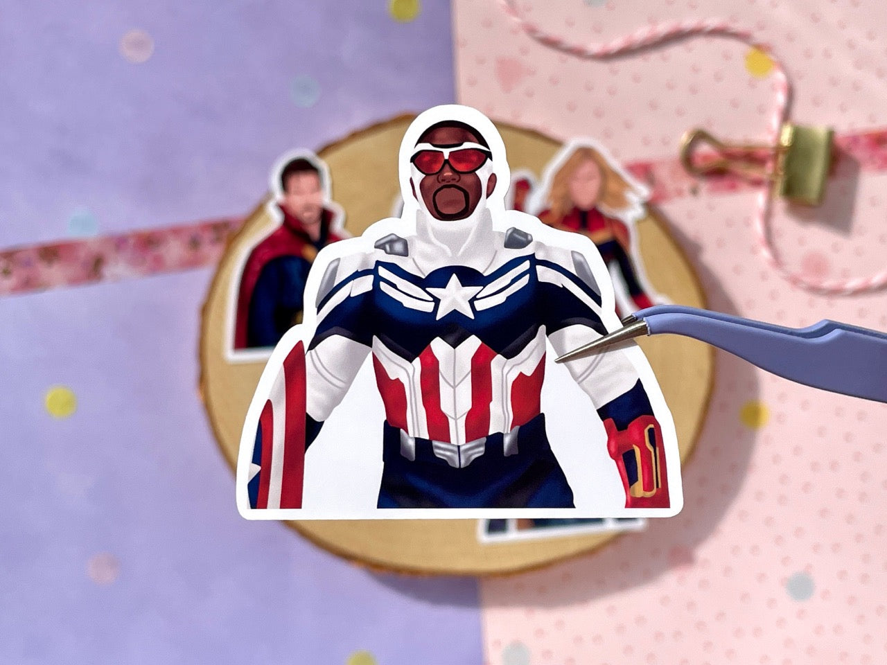 Heroes Crimson Sticker Set